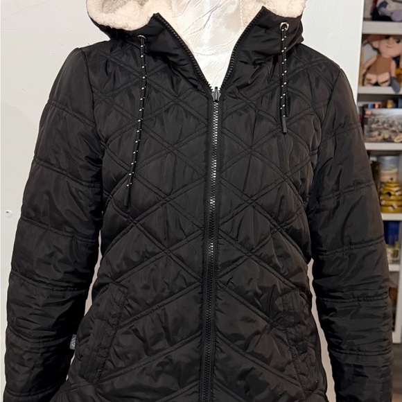 Free Country Jackets & Blazers - Free Country Black Quilted Hooded Puffer Jacket with Sherpa Trim Reversible